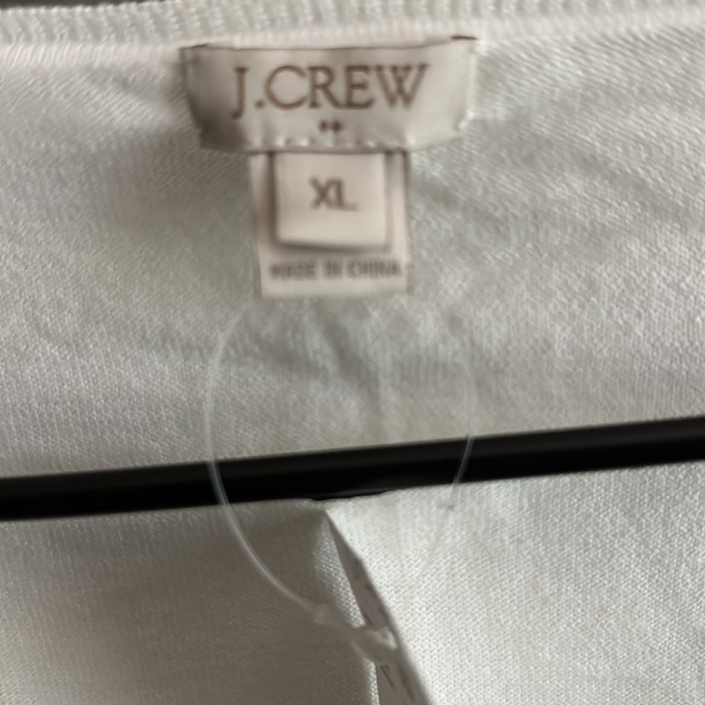 Banana Republic Summer Sweater - Picture 6 of 6